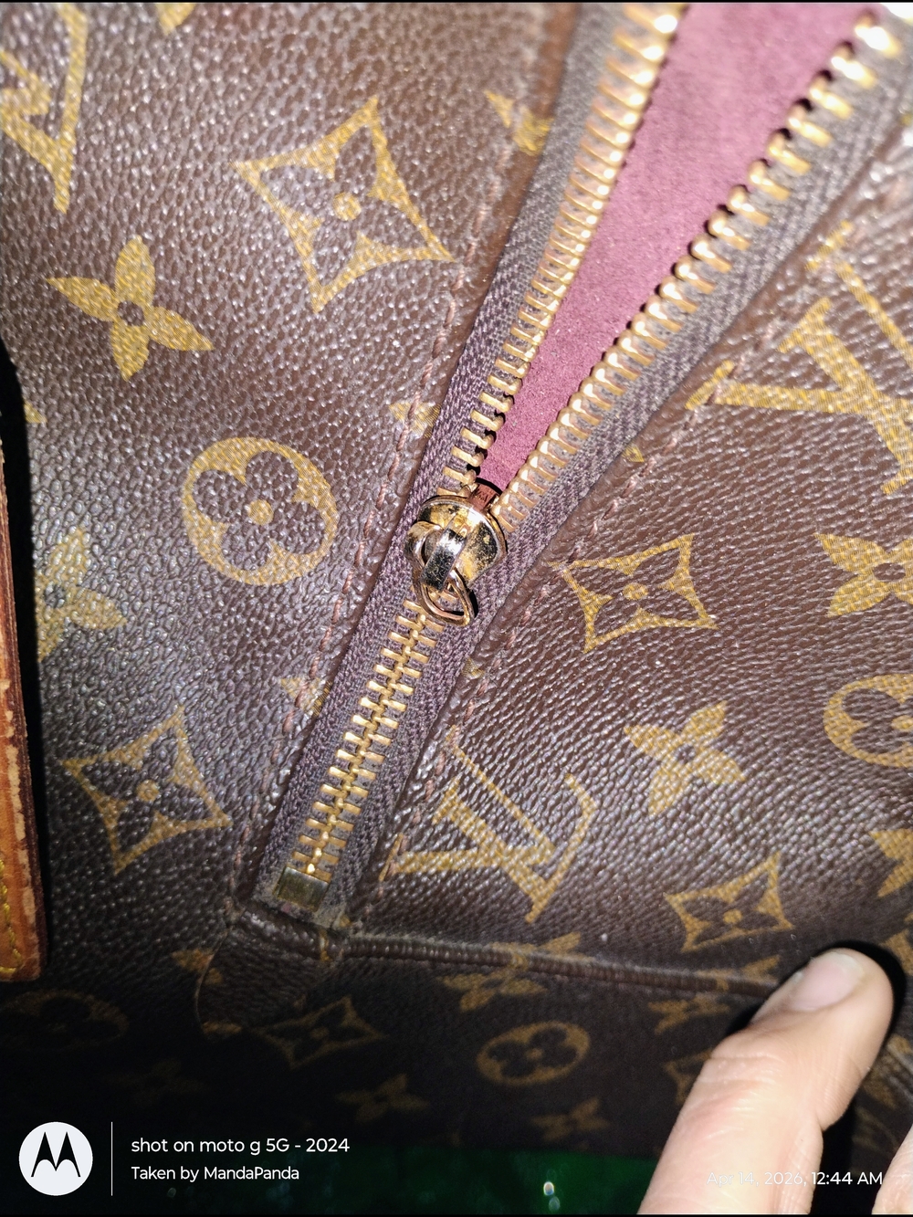 Louis Vuitton Monogram Canvas Brown & Tan Hobo Shoulder Bag - Picture 7 of 11